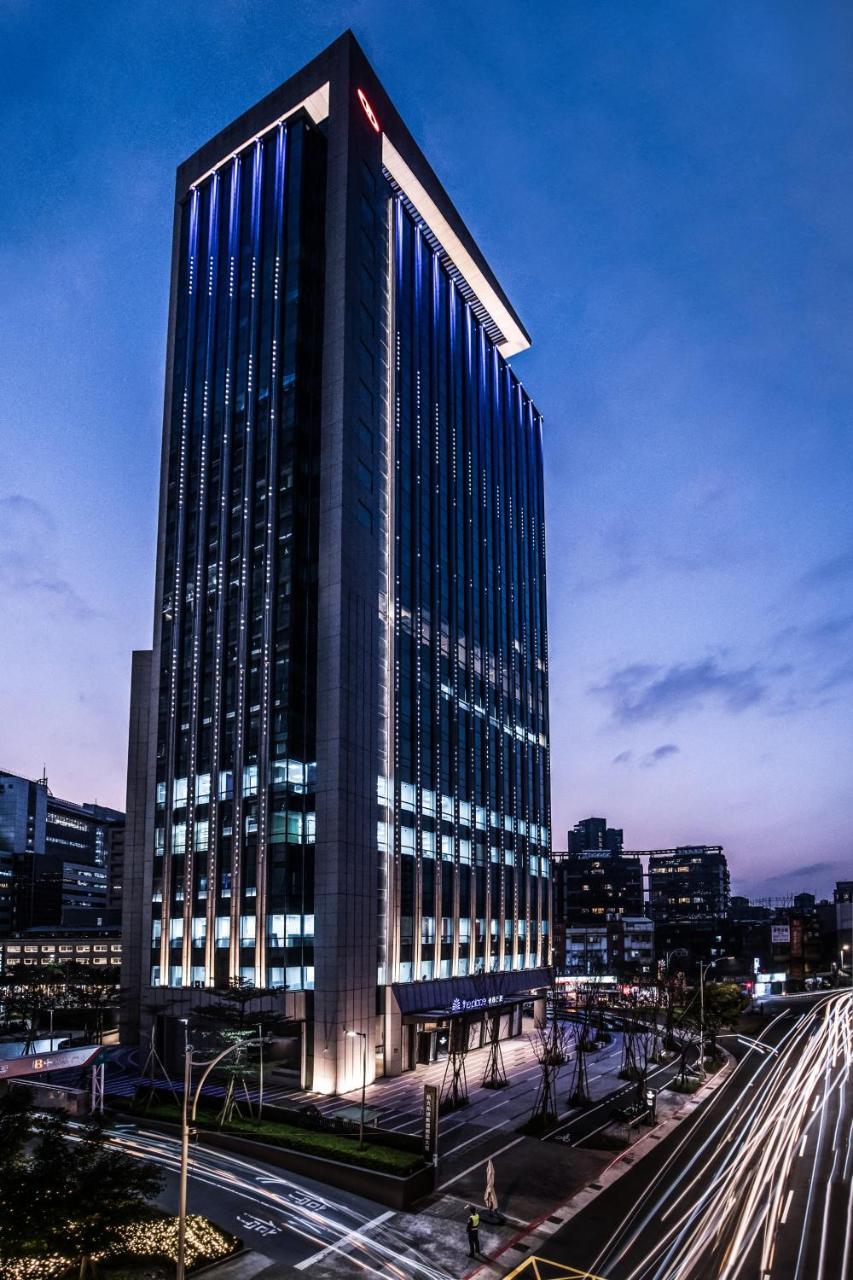 The Place Taipei Bagian luar foto